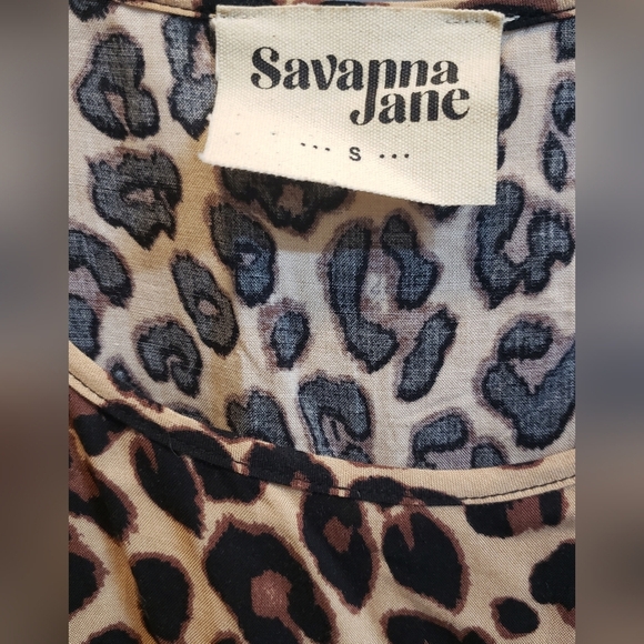 Savanna Jane Leopard Print Puff Short Sleeve Top, Small - Picture 4 of 6